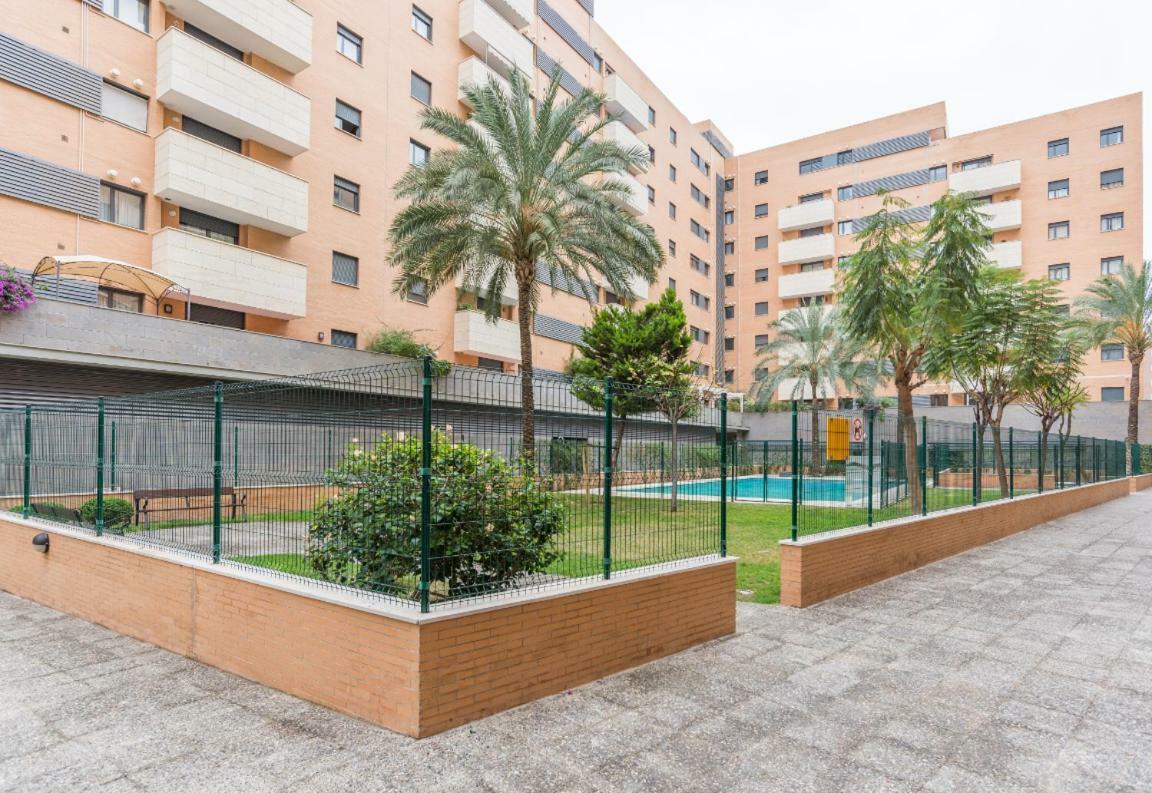 Keywise Perfect Location Next To Maria Zambrano Station, Central , Beach ,Pool And Free Parking Μάλαγα Εξωτερικό φωτογραφία